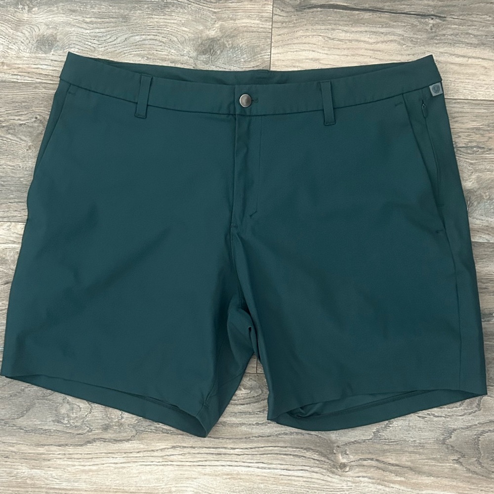 Lululemon men’s teal blue green shorts size 38 waist